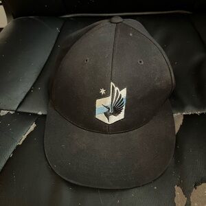 SM/M black Minnesota United FC hat